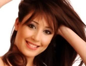 أمنية المغربية تغنى وتروى فى "ساعة مع حواء"