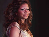 شيرين تصور "متحاسبنيش" قريباً بلبنان