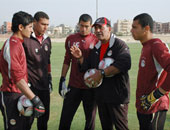 صالح: لطفى يحرس مرمى المنتخب حتى النهاية