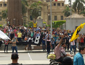 اشتباكات بـ"الأحزمة" بين طلاب الإخوان والأمن الإدارى بجامعة القاهرة