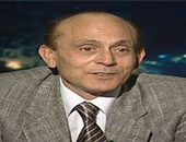 "خيبتنا" تعيد محمد صبحى للمسرح
