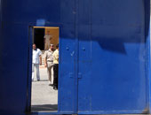 دخلت لزيارة زوجها بالمخدرات فحبست معه