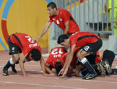 منتخب الشباب يعلن تنازله عن المكافآت تضامنا مع الحسينى