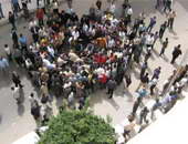 "كانت تلهو بشرفة منزلها".. مصرع طفلة سقطت من الطابق الثالث بأسوان