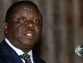 زعيم المعارضة فى زيمبابوى يغادر المستشفى بجنوب إفريقيا