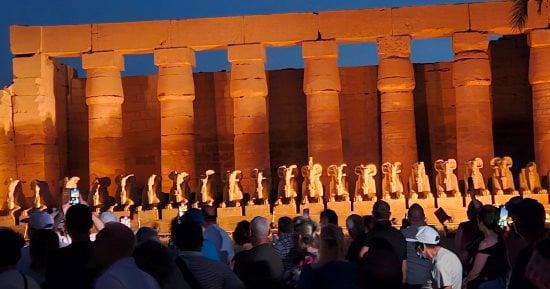 مواعيد عروض الصوت والضوء بمعابد الكرنك خلال شهر رمضان المبارك
