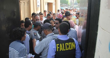 مجلس جامعة القاهرة يحسم اليوم تجديد عقد "فالكون" أو الاستغناء عنها
