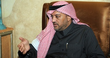 وصول الأمير طلال بن بدر مقر اللجنة الأولمبية