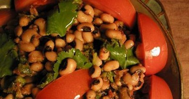 اللوبيا أم عين سودا تقضى على الإمساك والقولون العصبى