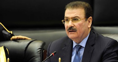 وزير النقل: هناك مؤامرات "خسيسة" وراء تخريب مرافق الدولة