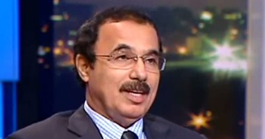 محلل سياسى إماراتى: الدول العربية تواجه شائعات غير طبيعية منذ 2011