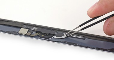 3 عيوب تظهر فى ipad mini 3 عند تصليحه فى iFixit