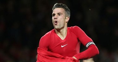 بالفيديو والصور.. فان بيرسى يفسد تحدى مورينيو فى أولد ترافورد وينقذ مانشستر.. فان جال يتعادل مع "سبشيال وان" فى أول مواجهة بين الأستاذ والتلميذ.. ودروجبا يعود للتسجيل بالبريميرليج بعد غياب 753 يومًا