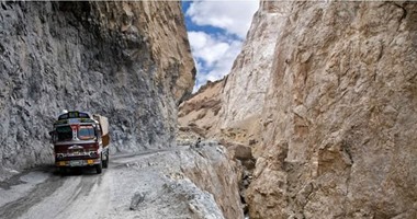 باكستان تبدأ البحث عن أرجنتينى وإسبانى فقدا أعلى قمة جبل فى الهيمالايا