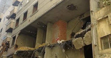 هدم عقارين بالإسكندرية بعد بنائهما بدون تراخيص