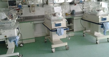 بالصور.. نرصد معاناة الأطفال المرضى حديثى الولادة بمستشفى الأطفال الجامعى بأسيوط.. المستشفى يخدم 8 محافظات وتنقصه الأجهزة الطبية.. وميزانية المستشفيات الجامعية لا تحتوى على بند لشراء الأجهزة
