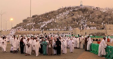 أمانة العاصمة بالسعودية تبدأ أعمال تنظيف مشعر عرفات ومزدلفة