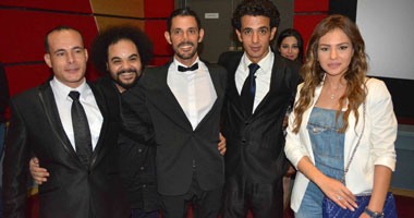 صناعة السينما تتطلع إلى "ثورة المنتجين"