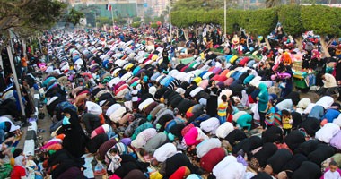 محافظ الجيزة يؤدى صلاة العيد بمسجد مصطفى محمود ويتفقد مستشفى التحرير العام