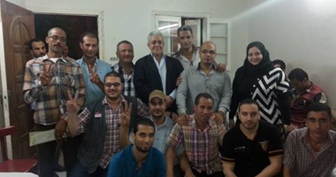 بالصور.. حمدين صباحى يلتقى عددًا من أهالى كفر الشيخ فى ثالث أيام العيد