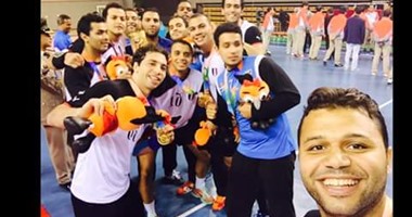 شاهد "سيلفى" لاعبى منتخب اليد بعد الفوز بذهبية بطولة العالم العسكرية