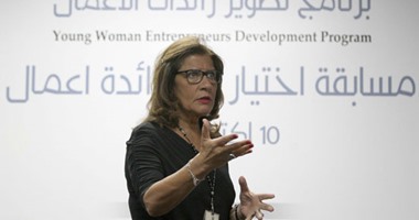 ميرفت أبو عوف: شقيقى التحق بكلية الطب حتى لا يغضب والدى