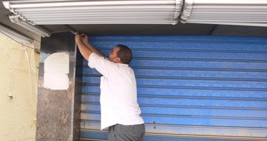 غلق محل محمصات وحلويات شهير بمدينة بنها لعدم استيفائه الاشتراطات الصحية