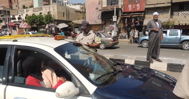 مدير أمن الغربية يشرف على حملة مرورية وتأمين المسجد الأحمدى بطنطا 