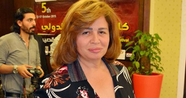 تكريم إلهام شاهين ووفاء عامر وبوسى شلبى فى افتتاح "كام السينمائى"