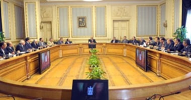 الحكومة تتعاقد مع روزنفت الروسية لتوريد الوقود للهيئة المصرية للبترول