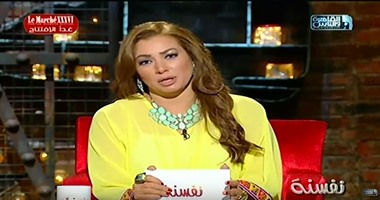 الصحف الإسبانية: الموندو تدافع عن إنتصار: "الجنس" لابد أن يدرس فى مدارس مصر.. المجتمع الدولى يقف عاجزا أمام الانتفاضة الثالثة بالقدس.. إسبانية تحاول الانتحار وقتل طفلها بمخدر مميت بسبب طلاقها