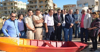 محافظ كفر الشيخ: أتمنى تعميم تجربة تحويل البرلس لشكل جمالى من خلال الرسم على الجدران