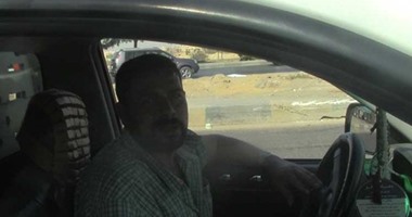 بالفيديو..مواطن لجهاز مدينة 6 أكتوبر: "ارحمونا من مطب مدخل سوق الجملة "