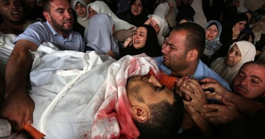 بالصور.. تشييع جثمان الشهيد الفلسطينى"يحيى عبد القادر" بغزة