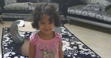 "صحافة المواطن" قارئة تنوه عن طفلة مفقودة عثرت عليها بـ"مترو العتبة"