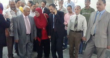 بالصور.. رئيس جامعة الأزهر:"اللى هترمى طوبة على المدينة مش هتدخلها تانى"
