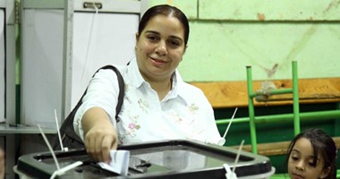 استمرار توافد الناخبين فى الساعة الأخيرة من التصويت