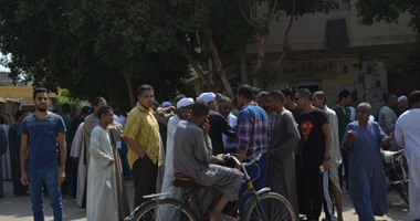 انخفاض سعر الصوت بأسيوط وحرمان قرية من التصويت بعد نقل اللجان للمدينة