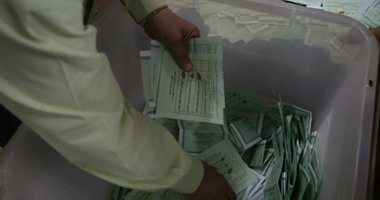 الأحزاب تعترف بأخطائها فى المرحلة الأولى.. "المصريين الأحرار" يسعى لزيادة المشاركة.. "مستقبل وطن" يعرض برنامجه وينشر سيرة مرشحيه..و"الوفد: نحن الأقوى فى وجه بحرى.. باحث: الحديث عن علاج الأخطاء قديم