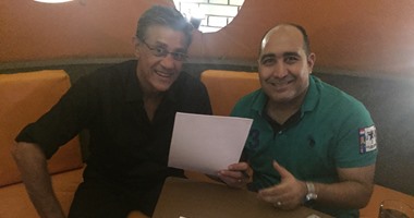 زكريا ناصف يتعاقد مع قناة الحياة.. حصريا