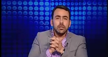 التوك شو: يوسف الحسينى للحكومة:"اللى مش هيمشى صح ورجله فوق رقبته.. هنحاسبه ونمشيه".. وزير النقل: التعاقد على 300 عربة درجة ثالثة مكيفة لخدمة المواطن.. محافظ الشرقية يطالب بإغلاق مراكز الدروس الخصوصية