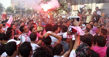 تجديد حبس 5 من مشجعى الزمالك 15 يوما لاتهامهم بحيازة مفرقعات وإثارة الشغب