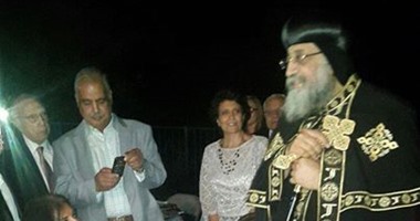 البابا تواضروس: مصر محروسة والعلم المصرى يمثلنا ويضمنا كلنا بألوانه