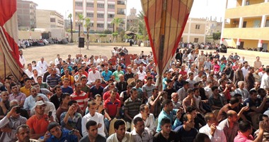 بالصور.. أمن الغربية ينهى خصومة ثأرية بين عائلتين فى قطور