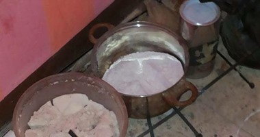 بالصور.. تفاصيل مصرع إرهابى فى مواجهات مع الشرطة بأسيوط.. المتهم حول مسكنه لوشة لتصنيع القنابل والأسلحة..بادر القوات إطلاق النار فأصيب بـ3 طلقات أودت بحياته.. وقوات الأمن تكثف جهودها لضبط شريكه الهارب