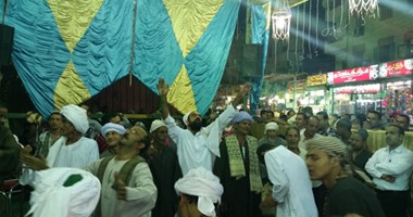 زحام جماهيرى حول المسجد الأحمدى بطنطا للاحتفال بالليلة الختامية