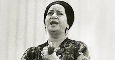 سر حرف "الألف" فى أغنية "أغدا ألقاك".. أصرت أم كلثوم على وضعه