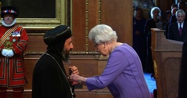 تعرف على "الأنبا انجيلوس".. ممثل مصر فى حفل زفاف الأمير هارى الملكى
