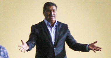 الأهلى ينهى إجراءات إقامة بيسيرو وجهازه المعاون