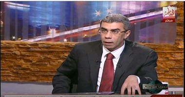 ياسر رزق لـ"العاصمة": السيسى دائما ما يبكى على"الغلابة" وهذا سر النظارة السوداء